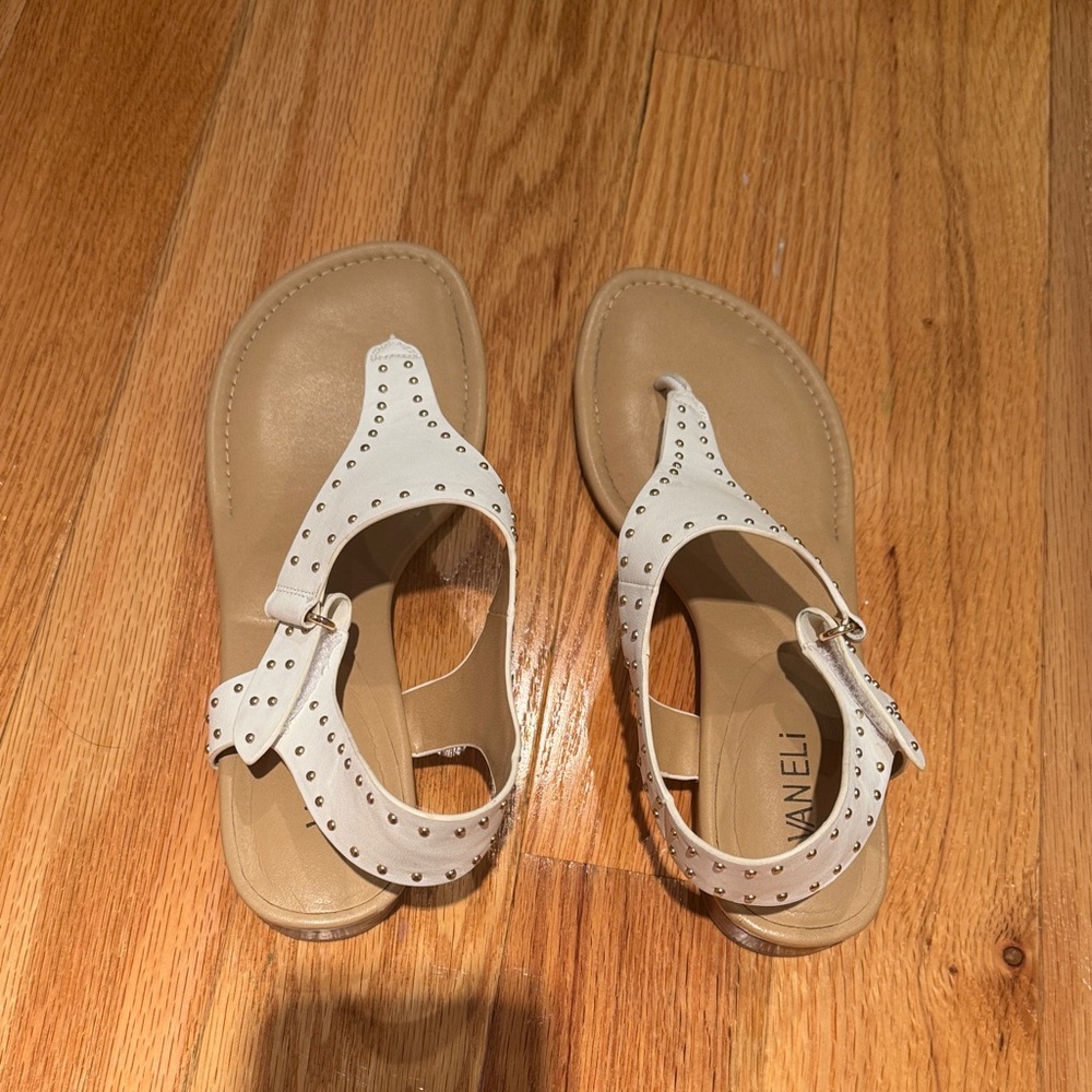 Vaneli White Women’s Sandals with Studded Design